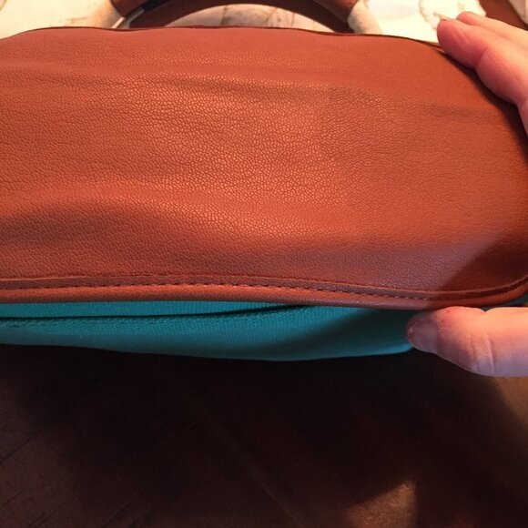 Tommy Hilfiger Canvas Bag - Picture 8 of 10